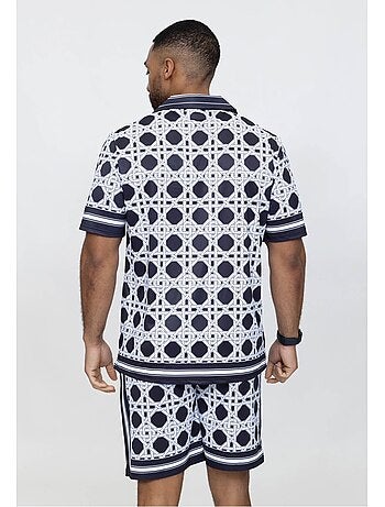 Pantaloncini, set di camicie Kebello