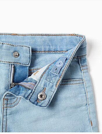 Pantaloncini slim in jeans con cinque tasche