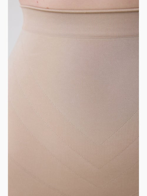 Pantaloncino modellante vita alta senza cuciture penti - Kiabi Pantaloncino modellante vita alta senza cuciture penti - Kiabi