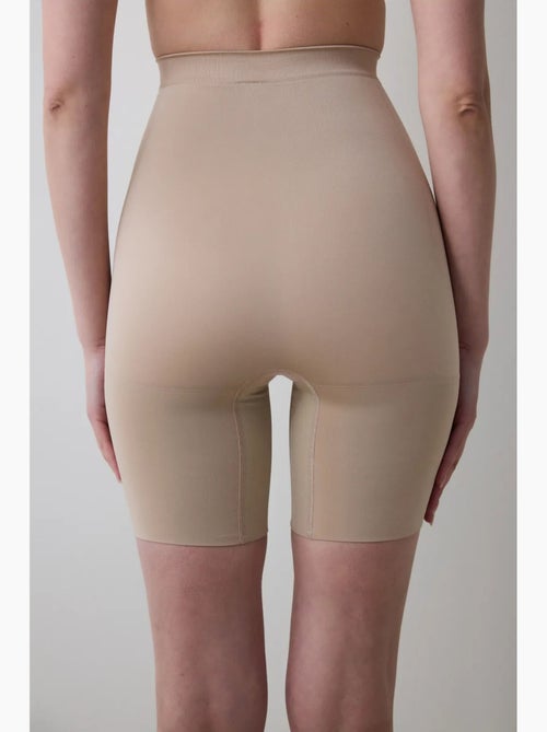 Pantaloncino modellante vita alta senza cuciture penti - Kiabi Pantaloncino modellante vita alta senza cuciture penti - Kiabi