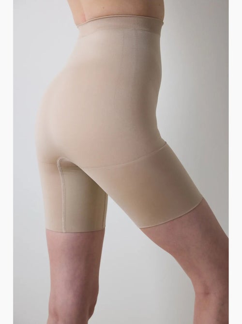 Pantaloncino modellante vita alta senza cuciture penti - Kiabi Pantaloncino modellante vita alta senza cuciture penti - Kiabi