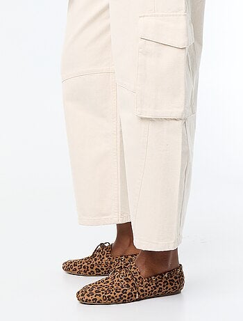 Pantalone a palloncino con tasca con patta