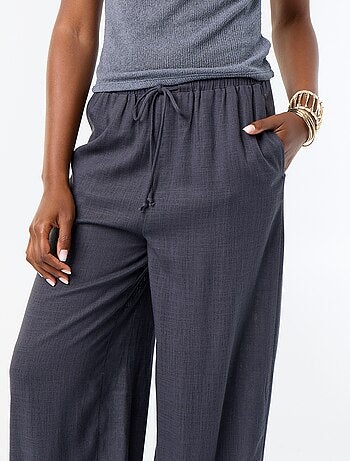 Pantalone a palloncino tinta unita con 2 tasche