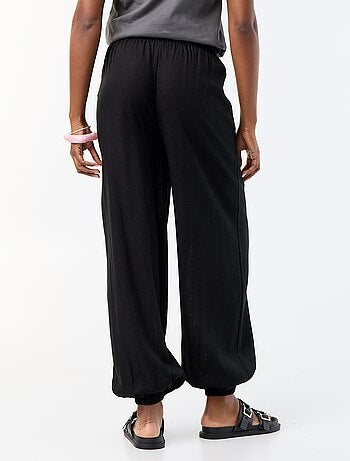 Pantalone a palloncino tinta unita con 2 tasche