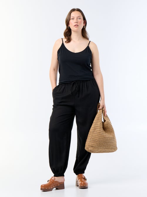 Pantalone a palloncino tinta unita - Kiabi Pantalone a palloncino tinta unita - Kiabi