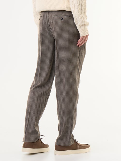 Pantalone a quadri dal taglio affusolato - Kiabi Pantalone a quadri dal taglio affusolato - Kiabi