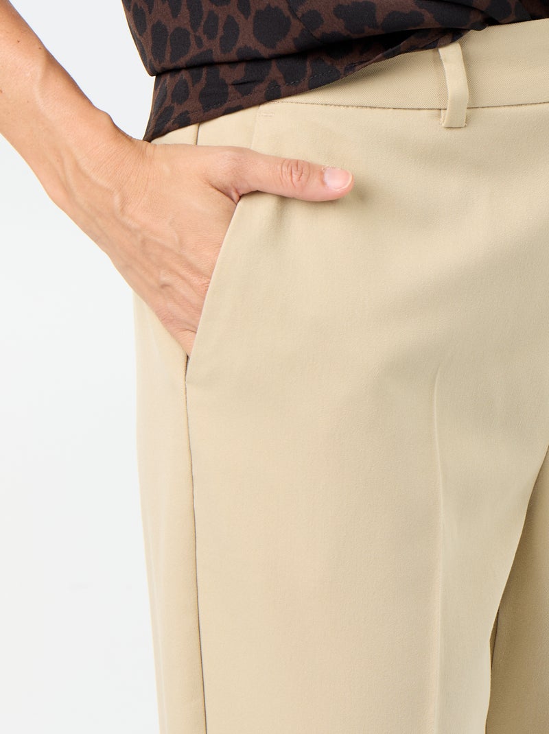 Pantalone a sigaretta tinta unita con 2 tasche Beige - Kiabi