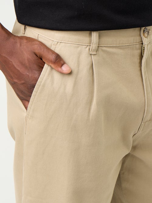 Pantalone ampio a tinta unita, vestibilità rilassata - Kiabi Pantalone ampio a tinta unita, vestibilità rilassata - Kiabi