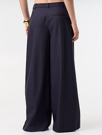 Pantalone ampio a vita alta