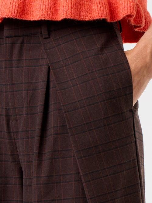 Pantalone ampio a vita alta con pinces - Kiabi