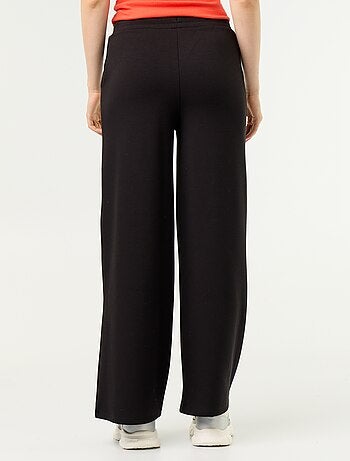 Pantalone ampio soft touch