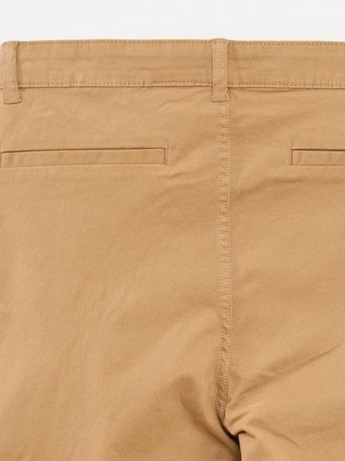 Pantalone chino - collezione facile da indossare - Kiabi Pantalone chino - collezione facile da indossare - Kiabi