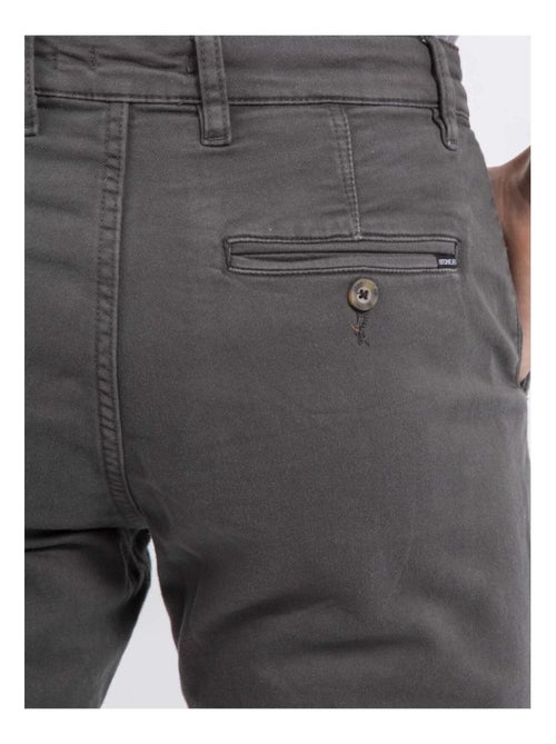 Pantalone chino taglio aderente VALBACOL - Kiabi Pantalone chino taglio aderente VALBACOL - Kiabi