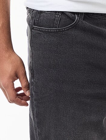 Pantaloni denim taglio relaxed fit