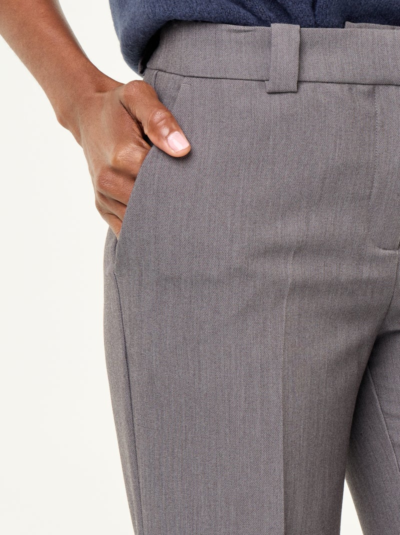 Pantalone dritto con vita cinturata Grigio - Kiabi