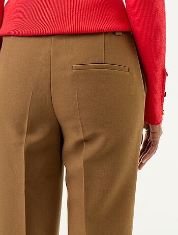 Pantalone dritto con vita cinturata