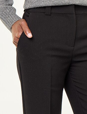Pantalone dritto con vita cinturata