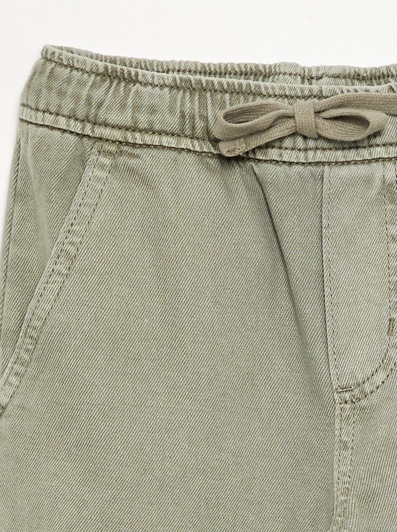 Pantalone dritto in twill Verde - Kiabi