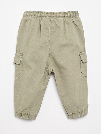 Pantalone jogger in twill con tasche a patta