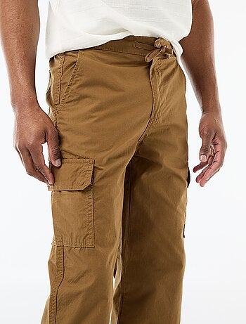 Pantalone multitasche regular fit