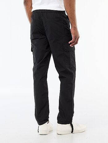 Pantalone multitasche regular fit