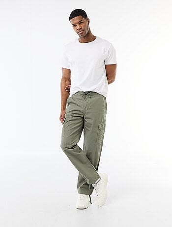 Pantalone multitasche regular fit