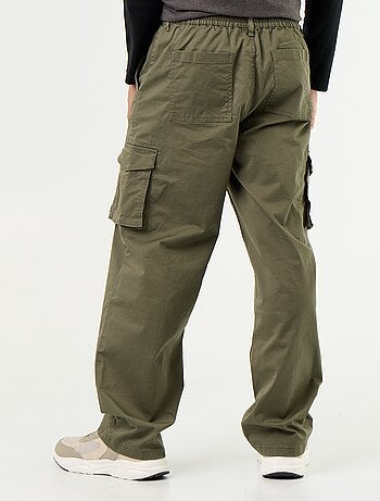 Pantalone multitasche regular fit