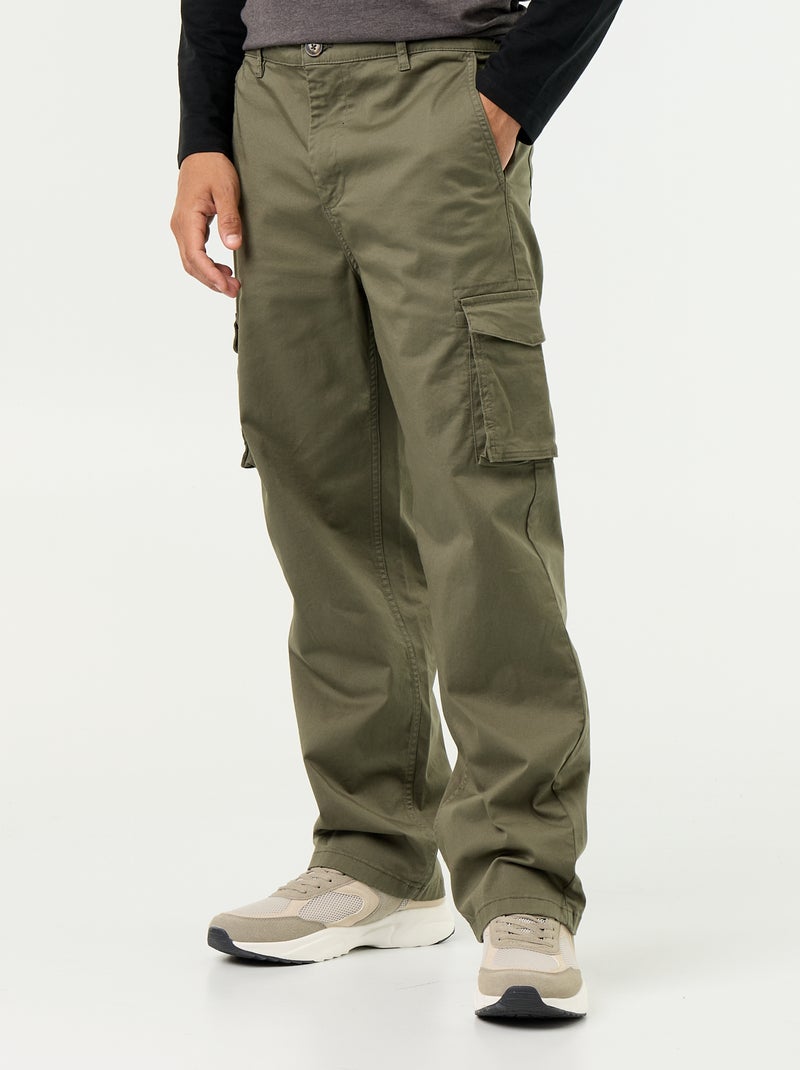 Pantalone multitasche regular fit Verde - Kiabi