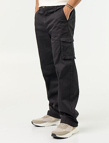 Pantalone multitasche relaxed fit