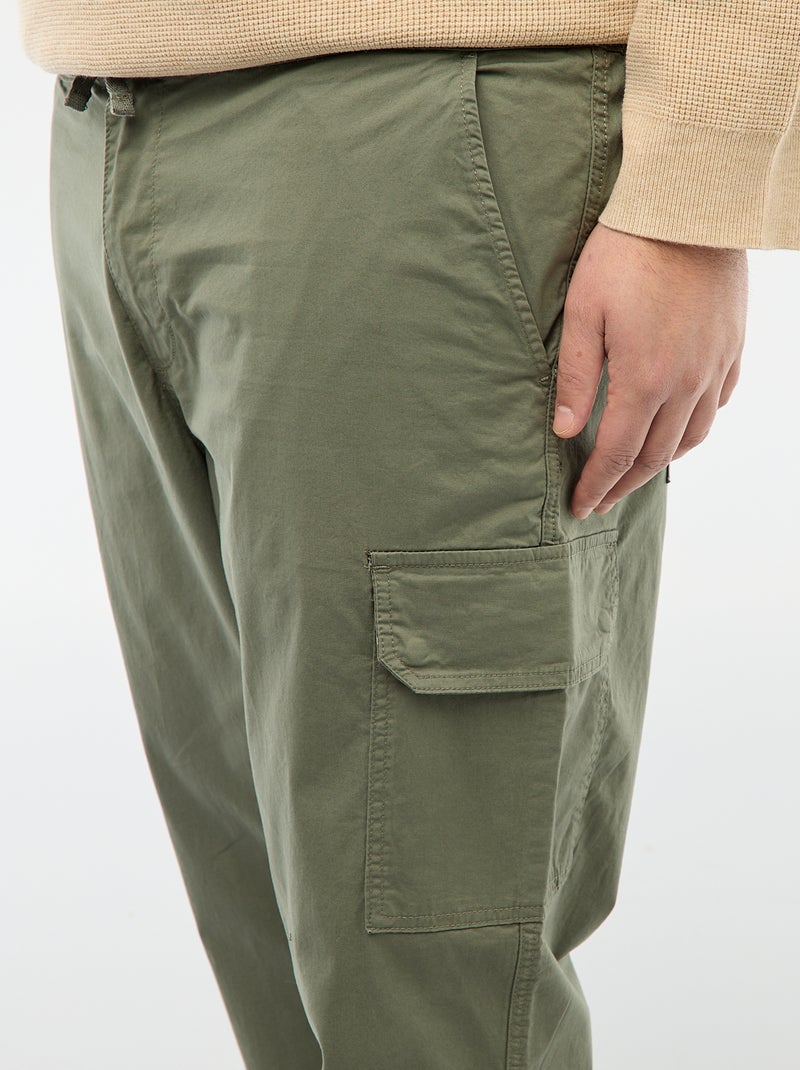 Pantalone multitasche taglio dritto / regular fit Verde - Kiabi