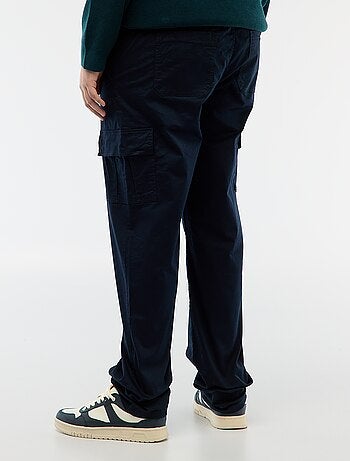 Pantalone multitasche tinta unita