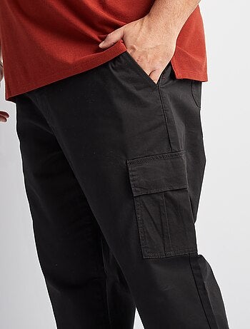 Pantalone multitasche tinta unita