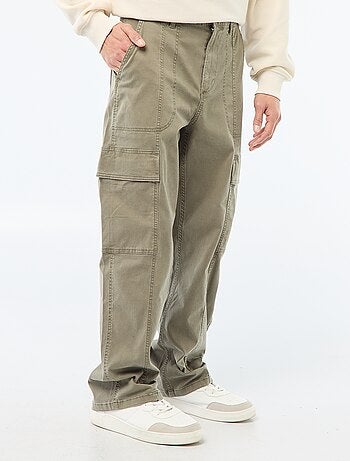 Pantaloni multitasche tinta unita taglio dritto / Regular Fit