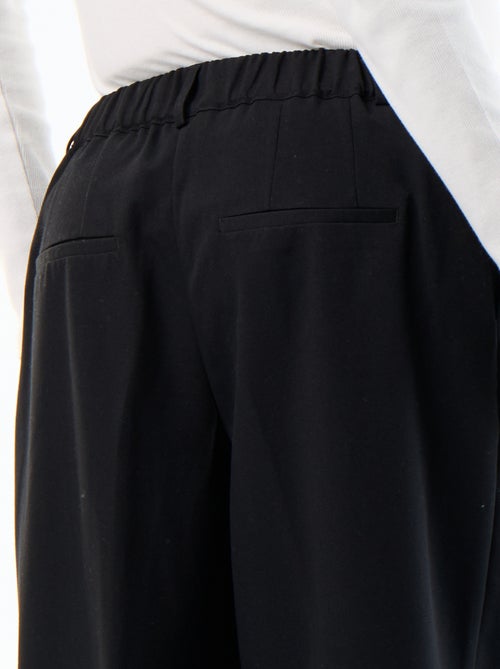 Pantalone premaman con pinces - Kiabi Pantalone premaman con pinces - Kiabi