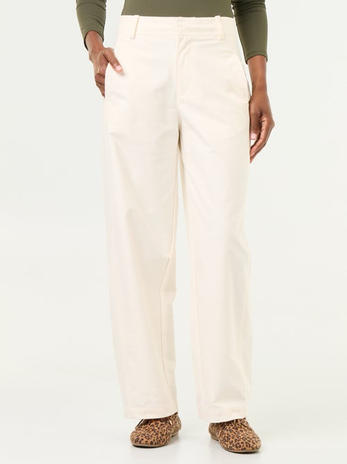 Pantalone tinta unita a gamba larga - Kiabi Pantalone tinta unita a gamba larga - Kiabi