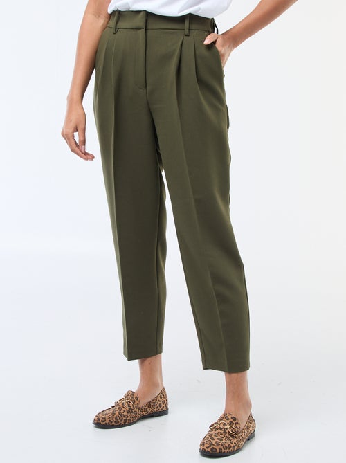 Pantalone tinta unita taglio carota - Kiabi