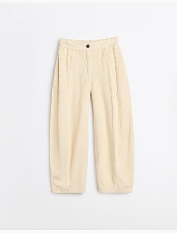 Pantaloni a canna di velluto a coste, mo fashion