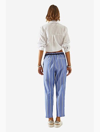 Pantaloni a carota con elastico in vita a righe lucci