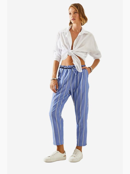 Pantaloni a carota con elastico in vita a righe lucci - Kiabi