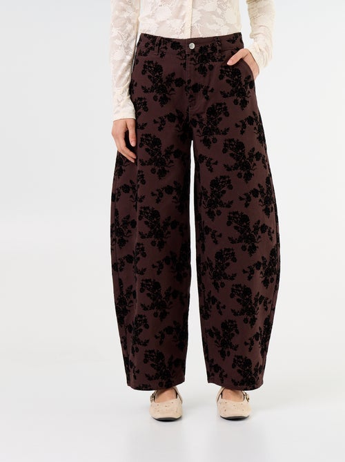 Pantaloni a forma a botte con stampa floccata - Kiabi Pantaloni a forma a botte con stampa floccata - Kiabi