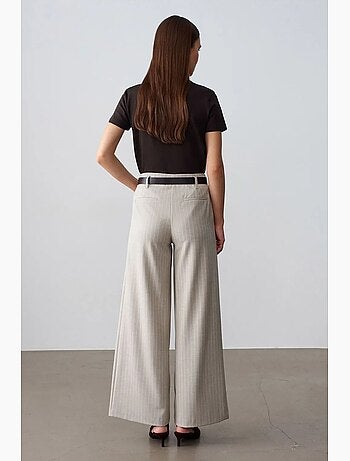 Pantaloni a gamba ampia a righe con pieghe dilvin