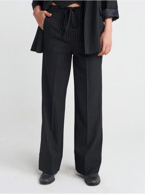 Pantaloni a gamba ampia a righe dilvin - Kiabi