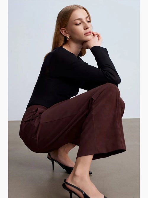 Pantaloni a gamba ampia a vita alta in finto suede dilvin - Kiabi Pantaloni a gamba ampia a vita alta in finto suede dilvin - Kiabi