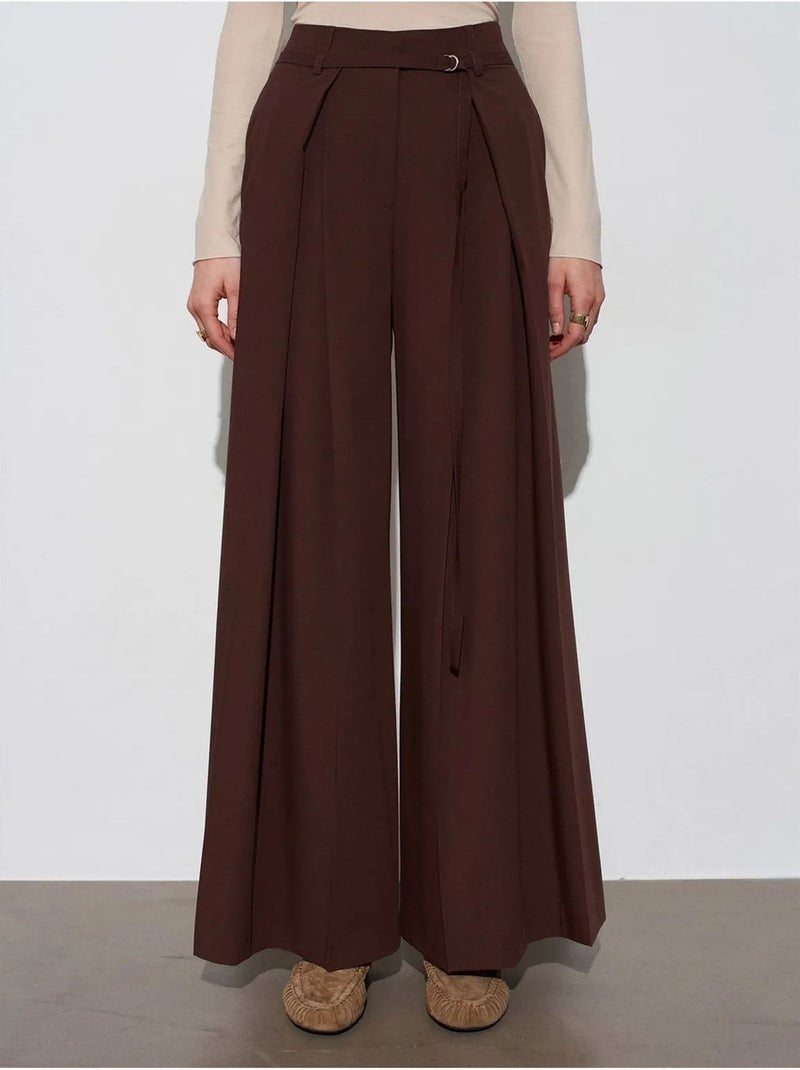 Pantaloni a gamba ampia con pieghe dilvin Marrone cioccolato - Kiabi