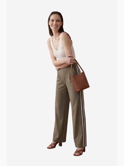 Pantaloni a gamba ampia con pince a vita alta my fashion - Kiabi Pantaloni a gamba ampia con pince a vita alta my fashion - Kiabi