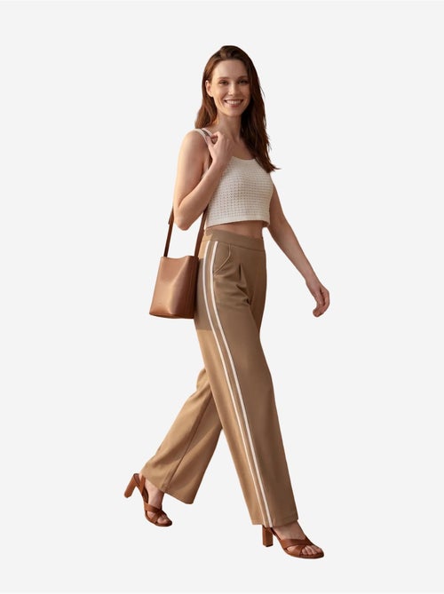 Pantaloni a gamba ampia con pince a vita alta my fashion - Kiabi Pantaloni a gamba ampia con pince a vita alta my fashion - Kiabi