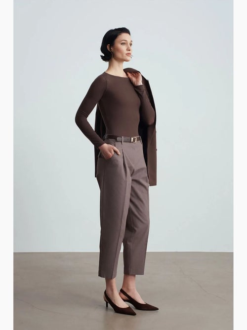 Pantaloni a gamba dritta con cintura dilvin - Kiabi Pantaloni a gamba dritta con cintura dilvin - Kiabi