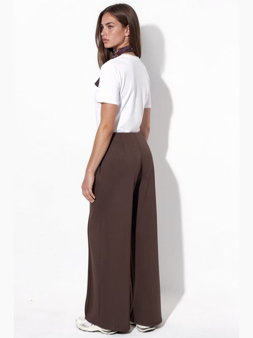 Pantaloni a gamba dritta con dettaglio a coste modal touch hiccup - Kiabi Pantaloni a gamba dritta con dettaglio a coste modal touch hiccup - Kiabi