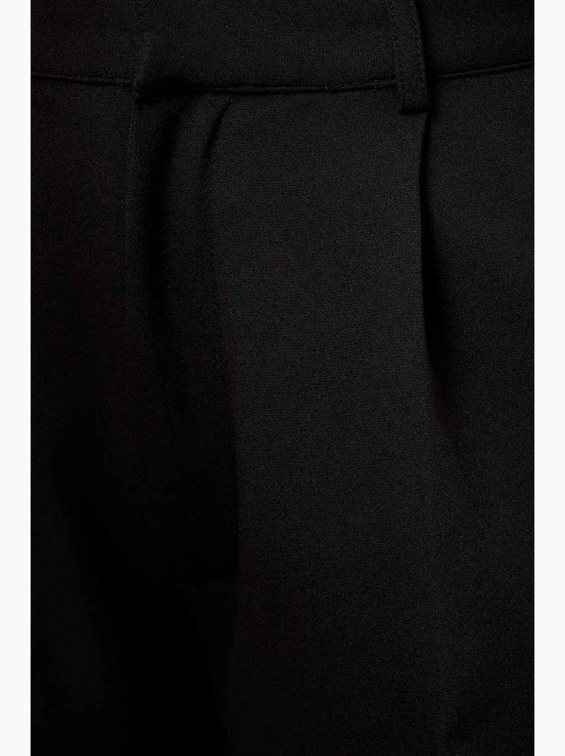 Pantaloni a gamba dritta con pieghe hiccup Nero - Kiabi