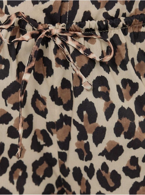 Pantaloni a gamba dritta con stampa leopardata - Kiabi Pantaloni a gamba dritta con stampa leopardata - Kiabi